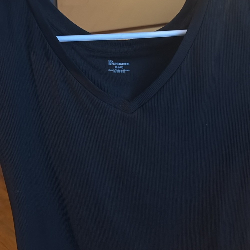 No Boundaries Black Ribbed V-Neck Top